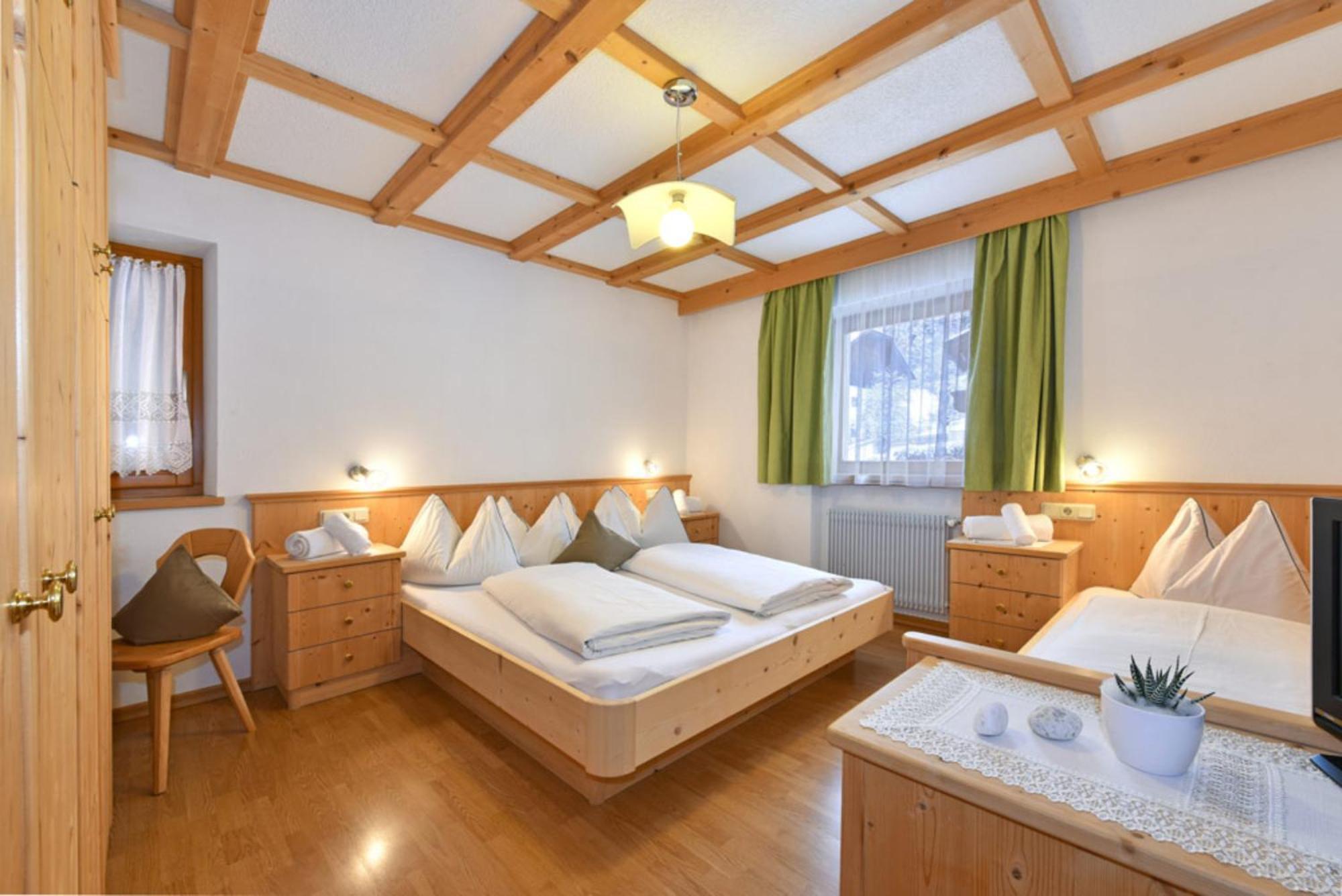 Obergasserhof Rodengo Room photo